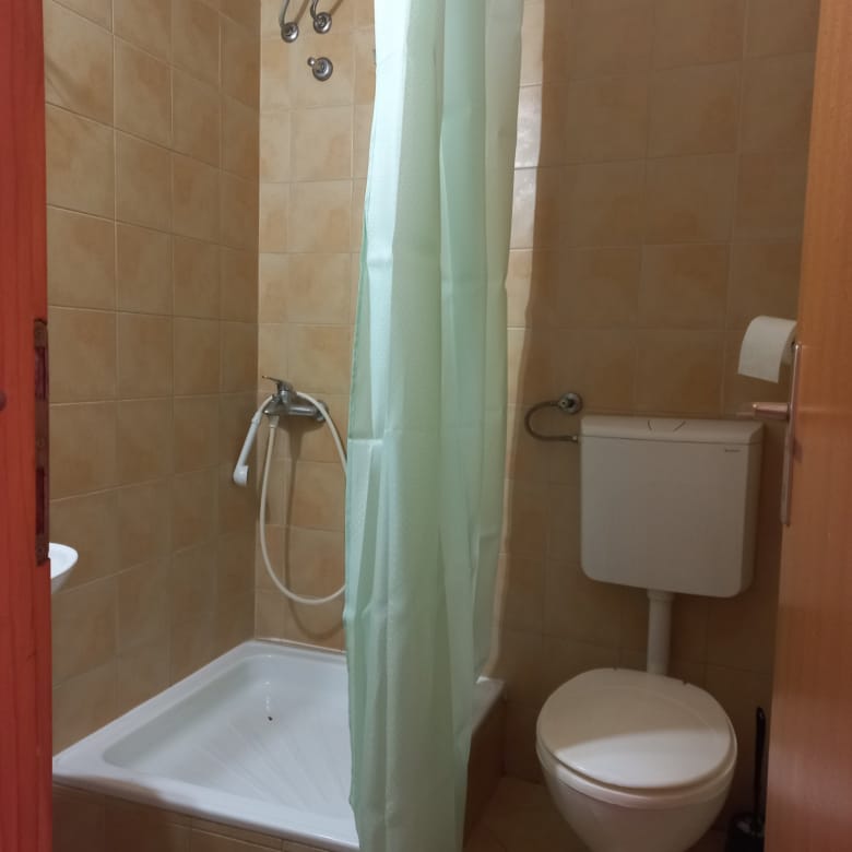 Garsonjera u strogom centru. U pešačkoj zoni.